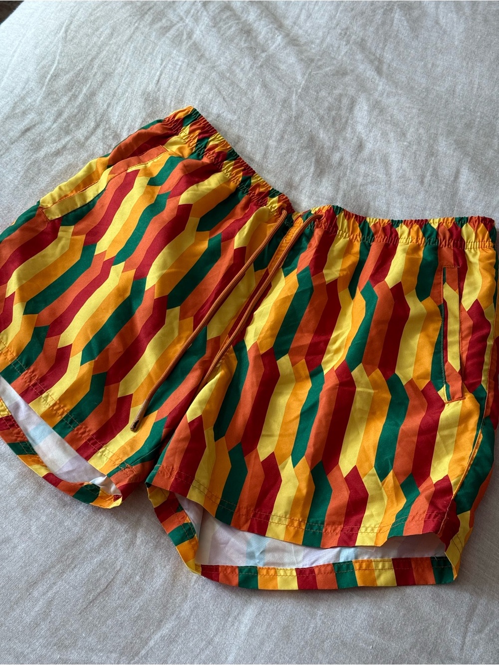 Zara Mens Swim Trunks Shorts Geo Print Size L